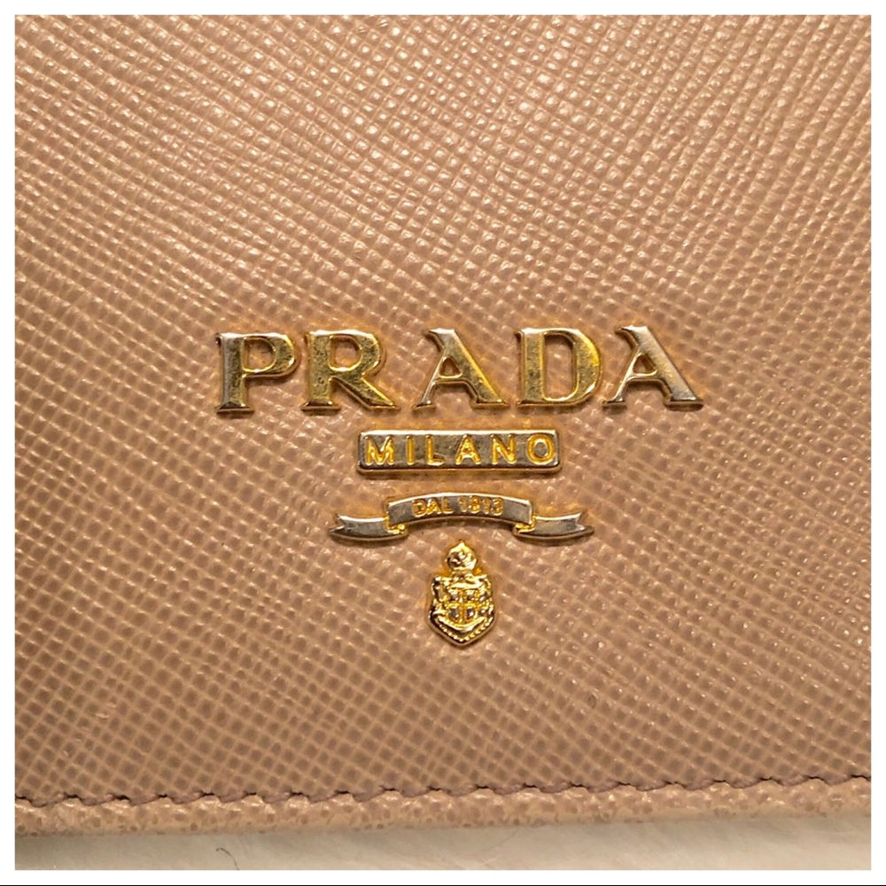 SOLD PRADA WALLET - Picture 7 of 8